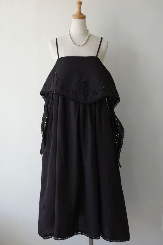 【crinkle crinkle crinkle】embroidery chief  cami onepiece