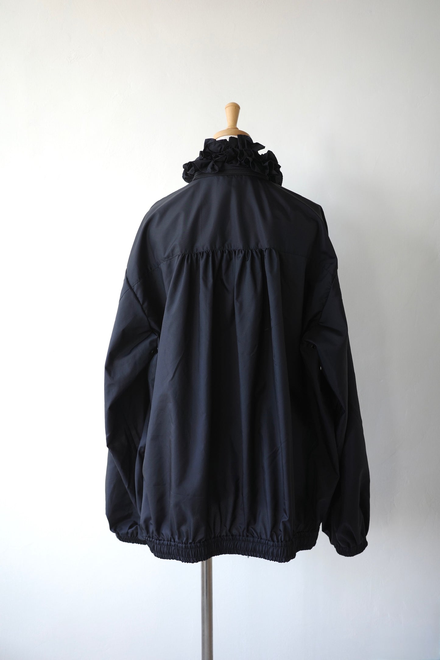 【griguri】pocketable wind breaker