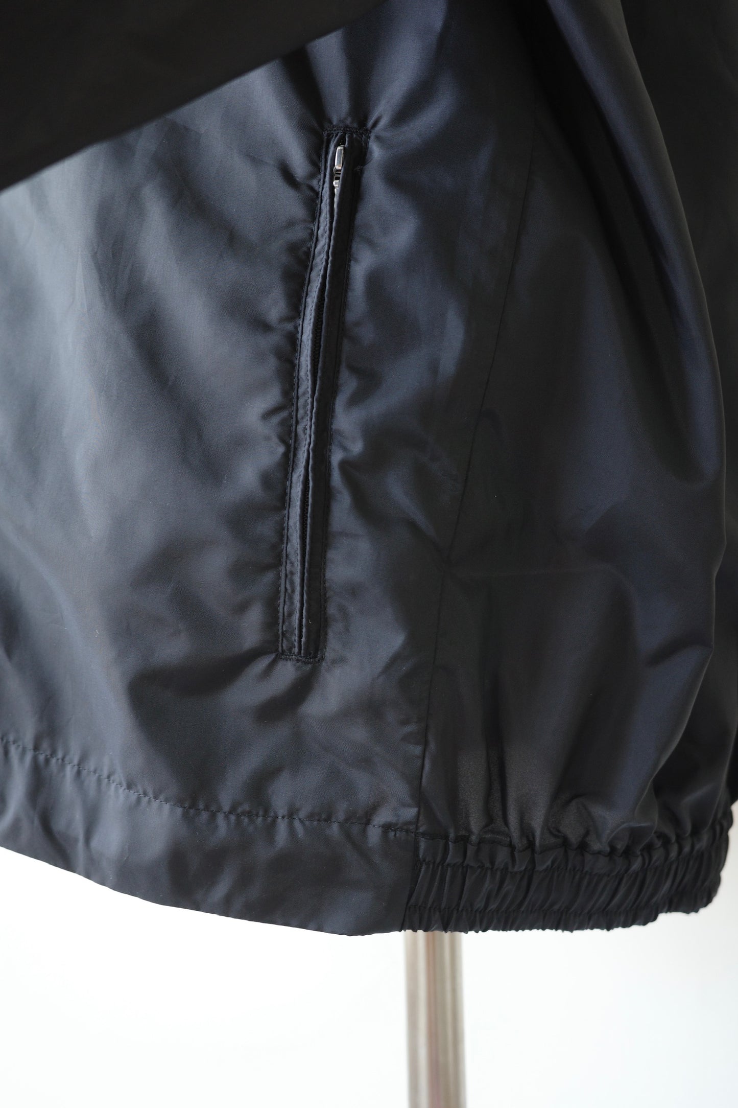 【griguri】pocketable wind breaker