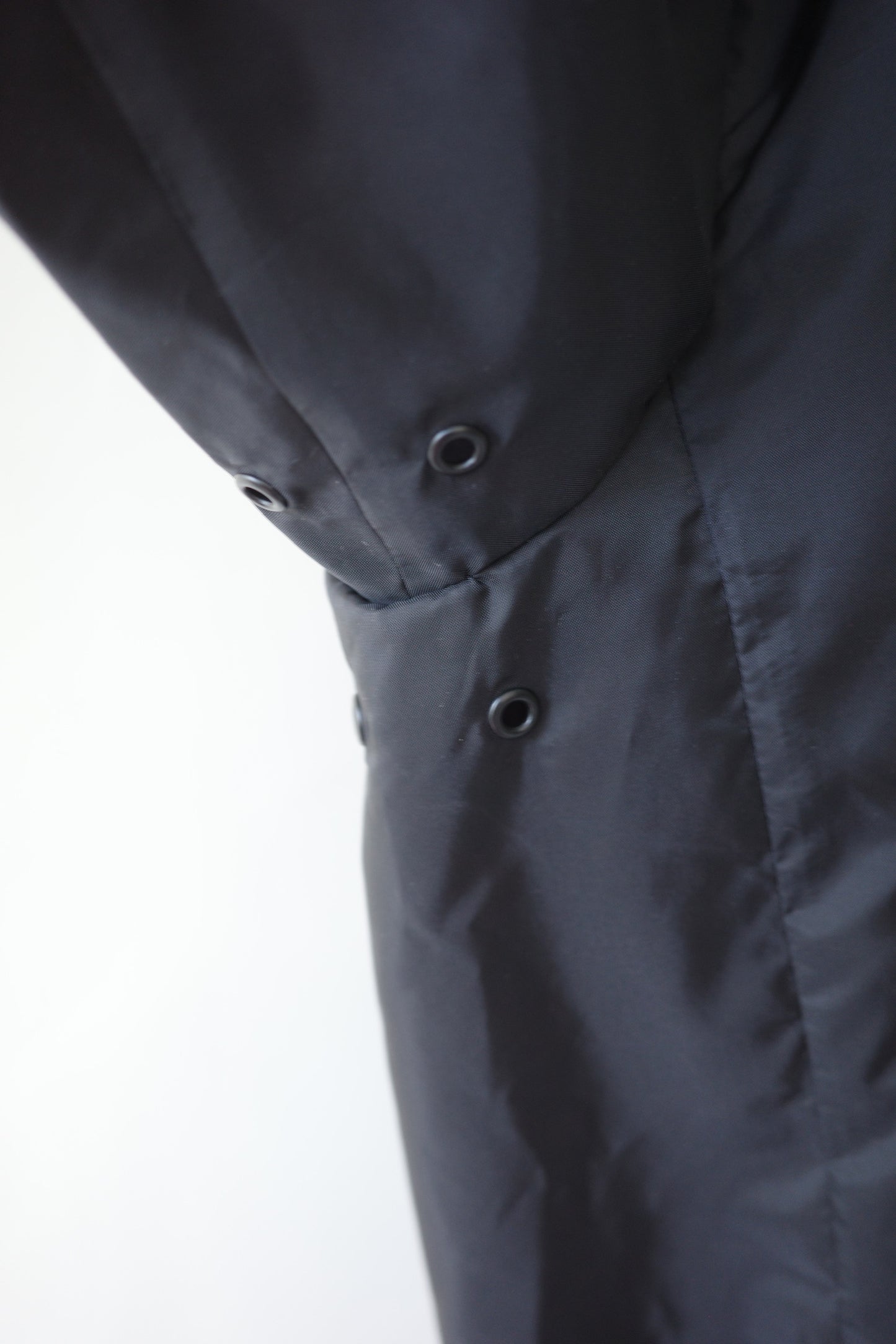 【griguri】pocketable wind breaker