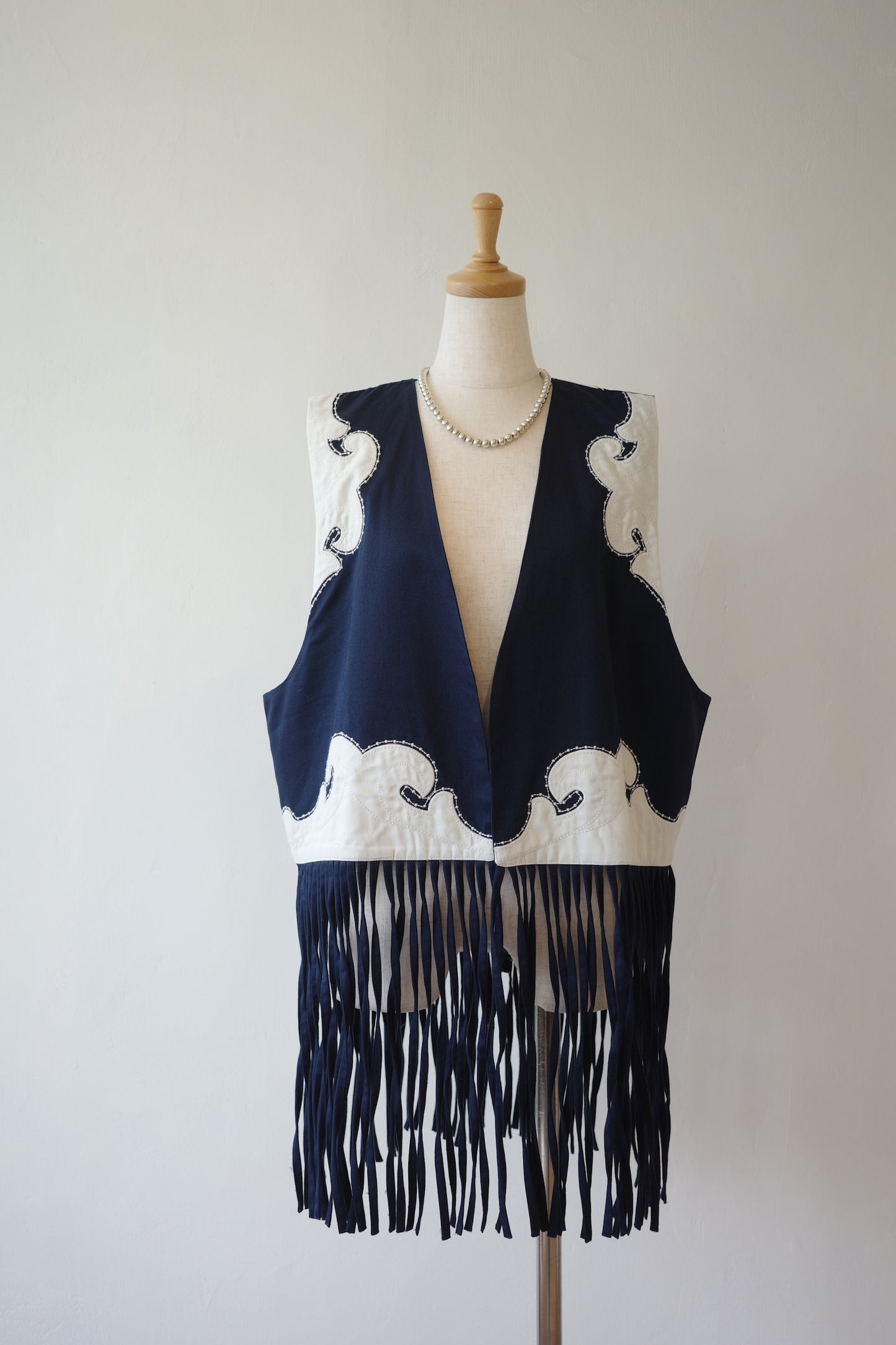 【crinkle crinkle crinkle】instinct vest