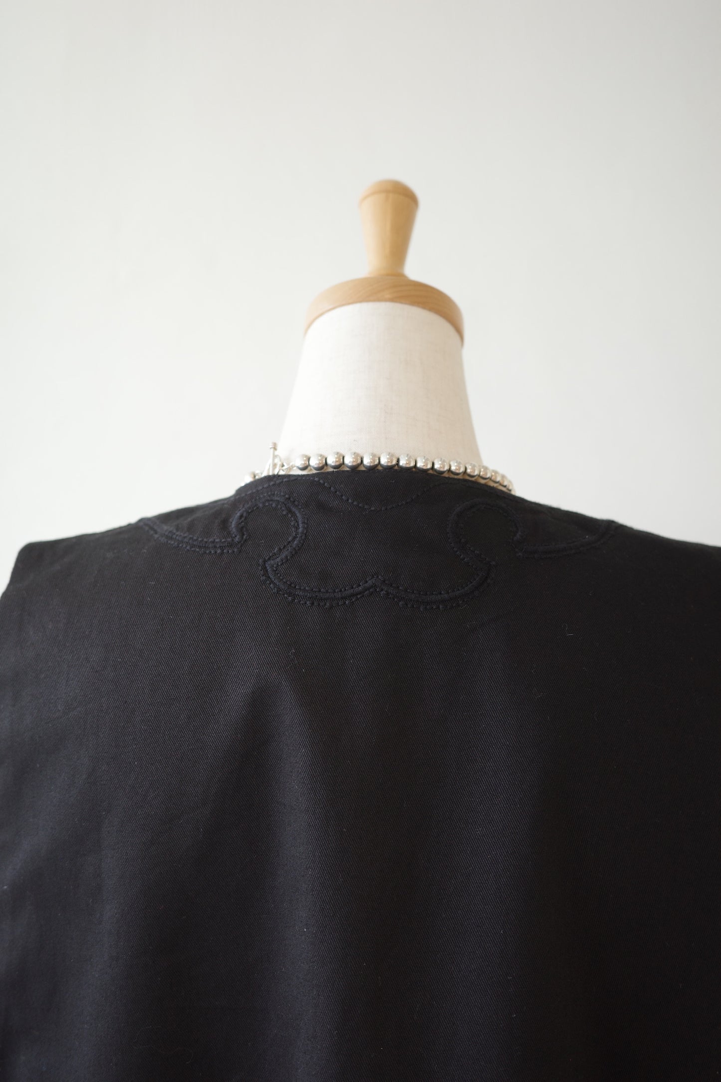 【crinkle crinkle crinkle】instinct vest