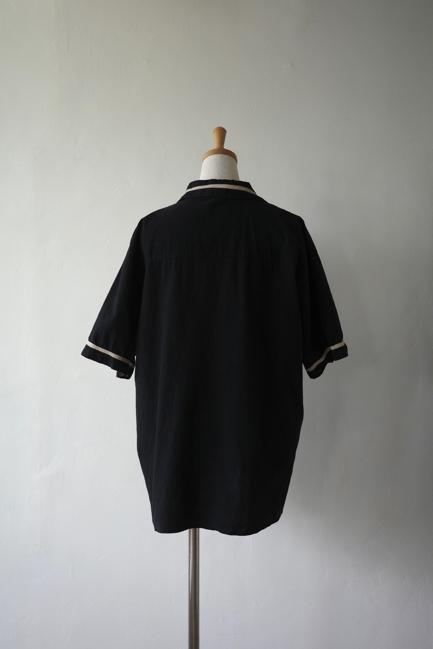 Lace-Up Trim Pullover Shirt