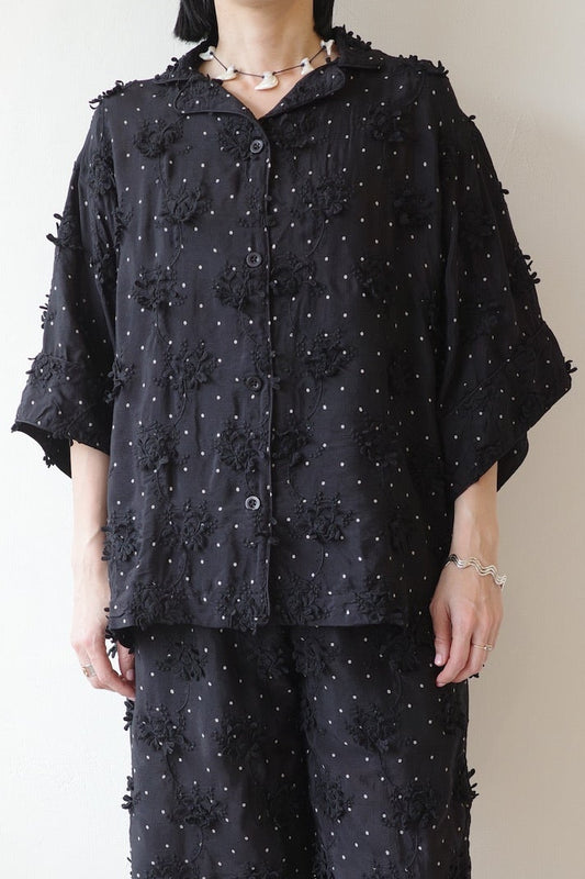 【crinkle crinkle crinkle】dot 3D embroidery open collar shirts