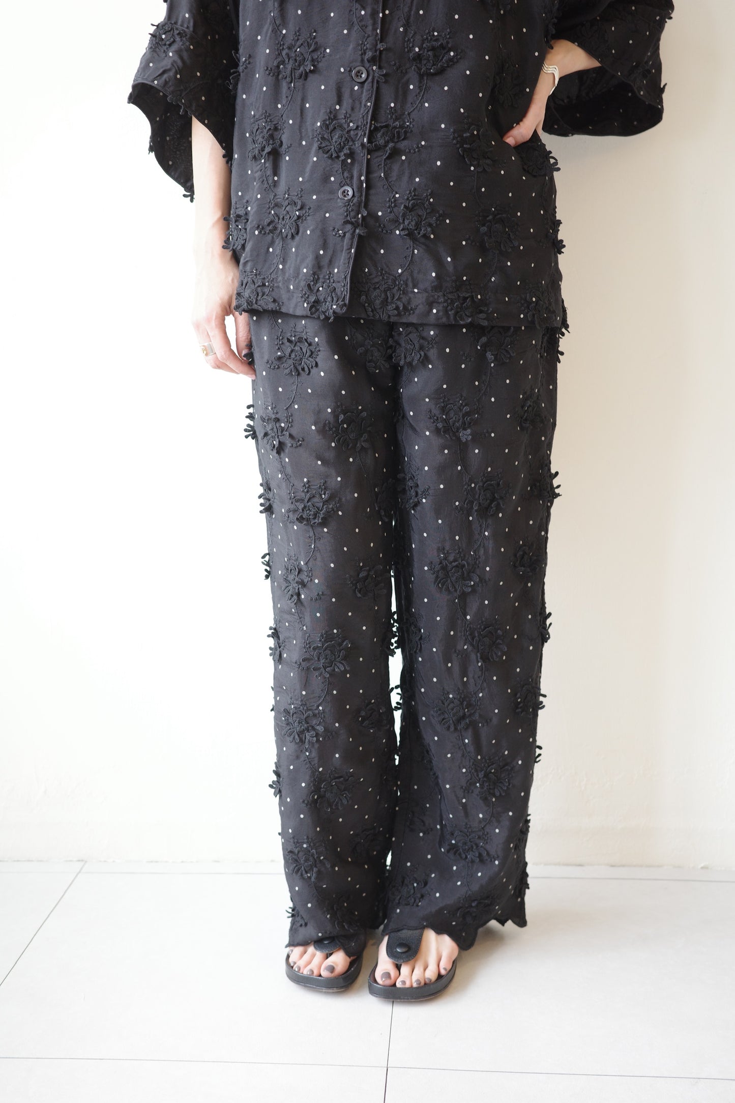 【crinkle crinkle crinkle】dot 3D rayon shuntang easy pants