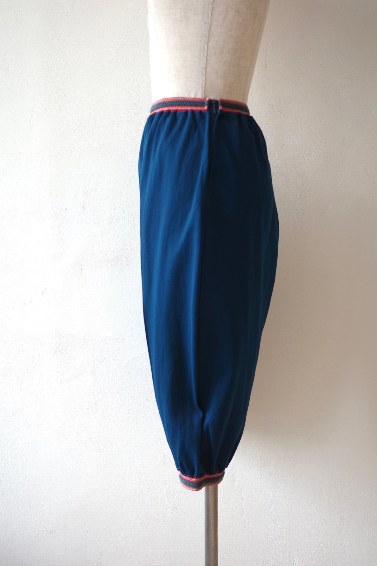 Balloon Cropped Pants