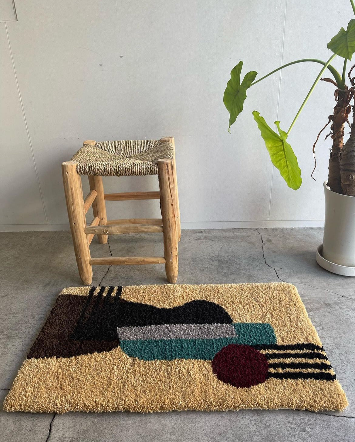 "abstract female" 2way rug